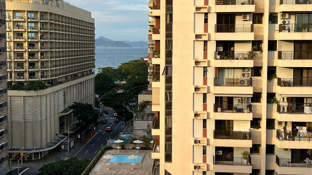 Flat Copacabana Com Garagem-1